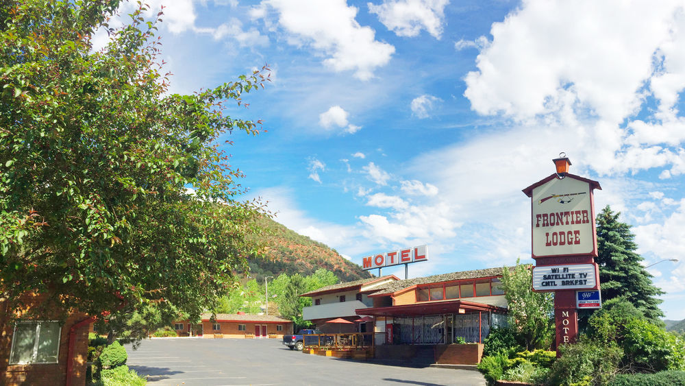 Motel Frontier